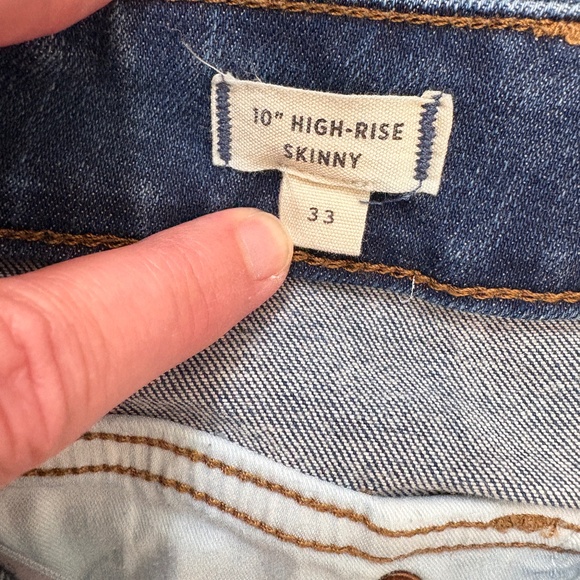 Madewell 10" High-Rise Skinny Jeans in Pine Wash: Yoke Edition - 33 - Picture 4 of 9